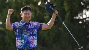 Read more about the article Y.E. Yang wins first, denies Bernhard Langer his 47th title in playoff on PGA Tour Champions