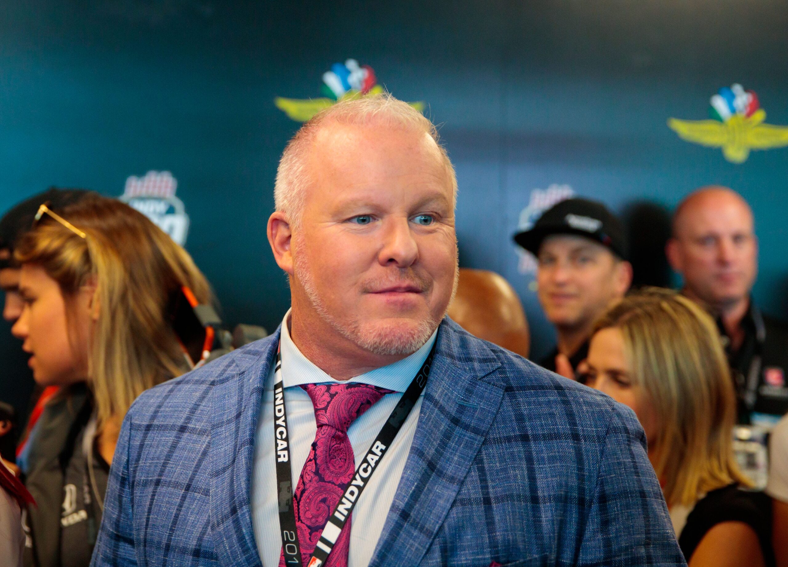 You are currently viewing Former IndyCar Series driver Paul Tracy hit by vehicle while riding bicycle