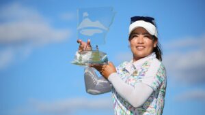 Read more about the article Jasmine Suwannapura eagles second playoff hole to outlast Lucy Li in Arkansas