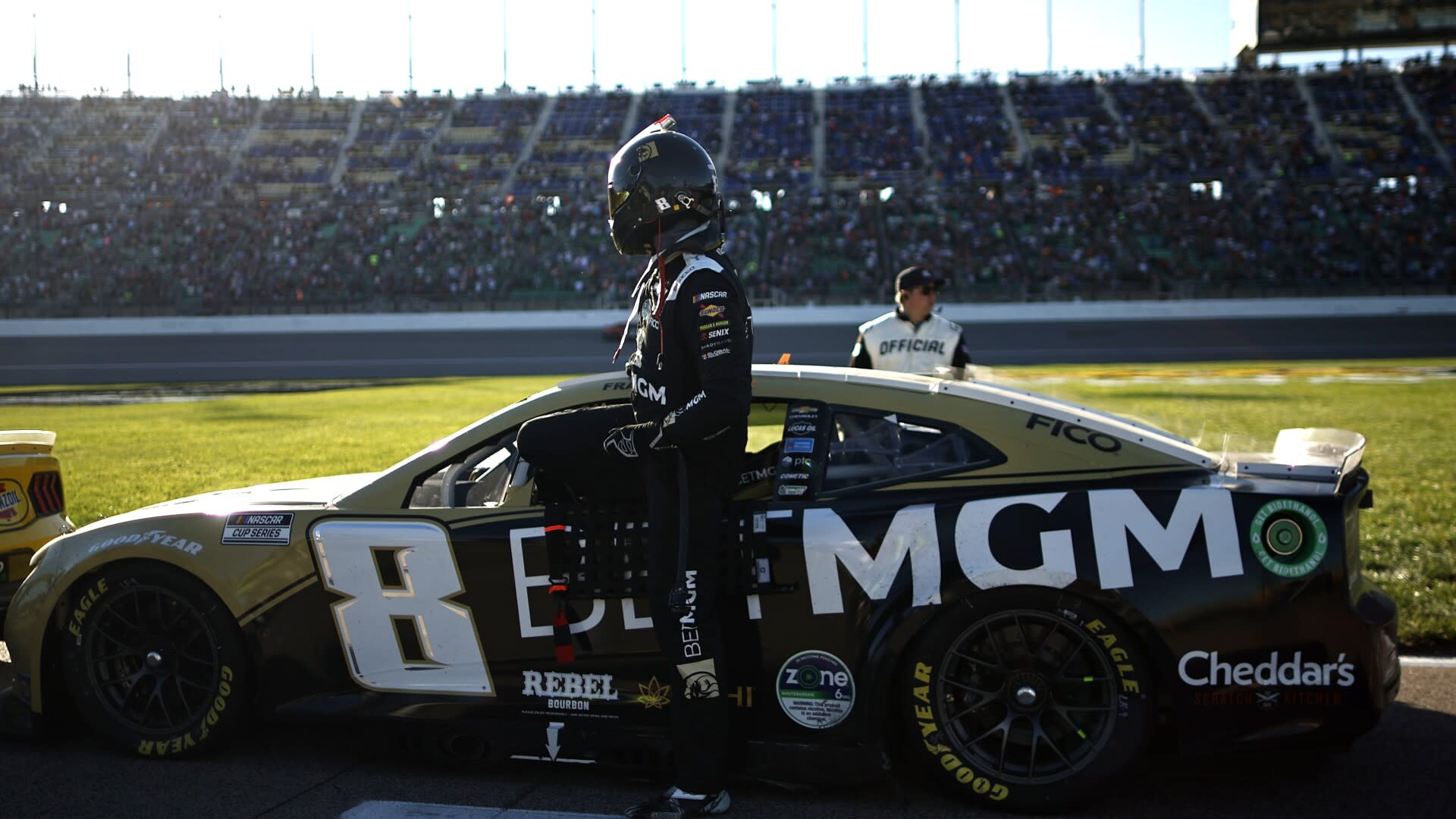 You are currently viewing Kyle Busch’s chance to snap career-long winless streak ends with spin at Kansas.