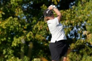 Read more about the article South Africa’s Buhai grabs LPGA Queen City lead