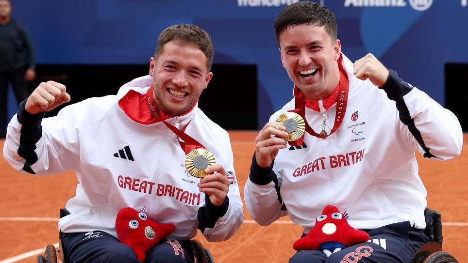 Read more about the article Paralympic gold ‘stuff of dreams’ for Hewett & Reid