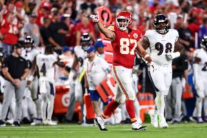 Read more about the article Kansas City Chiefs must hope returning offensive weapon can help ease Travis Kelce struggles after benching decision