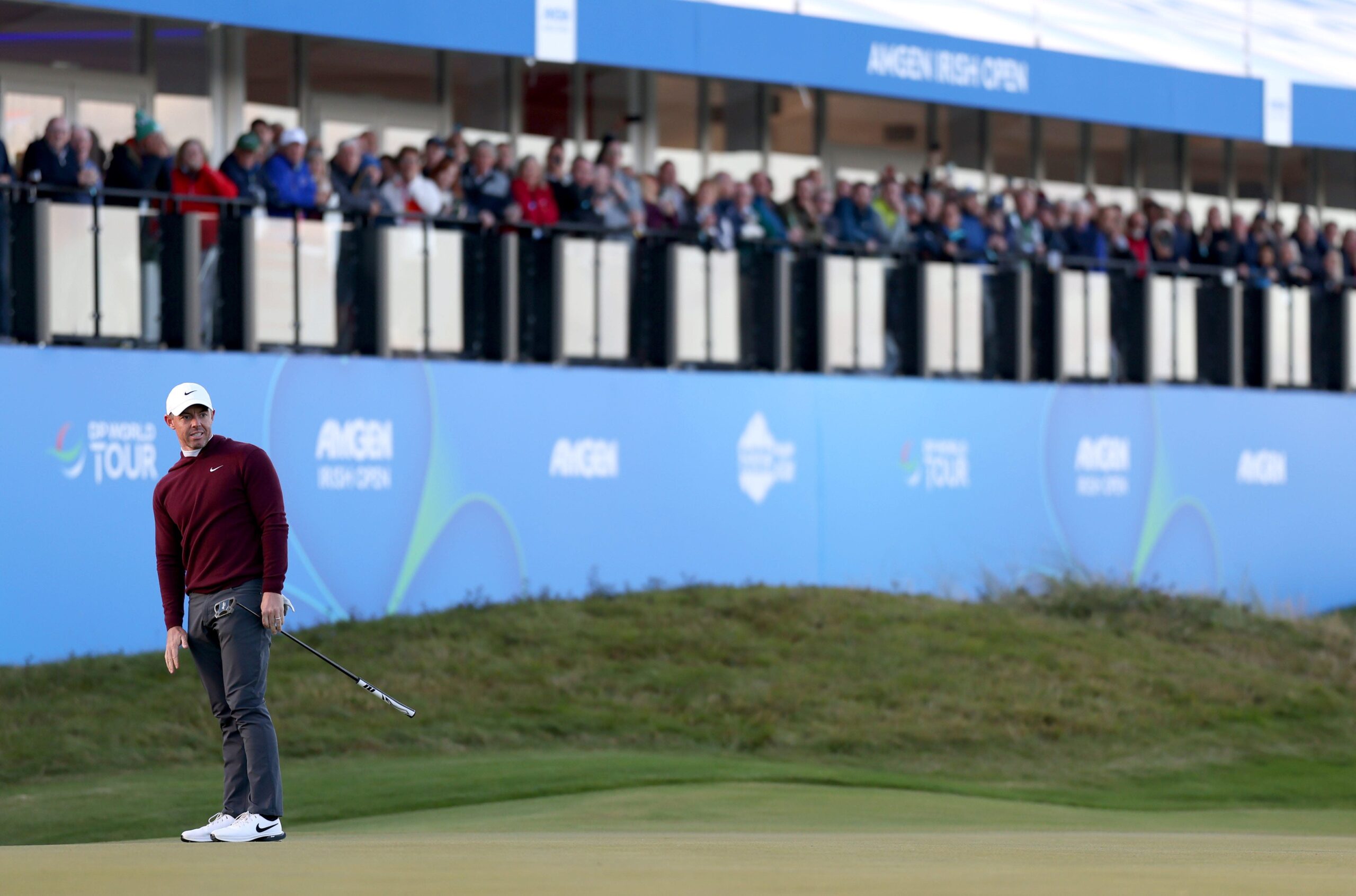 You are currently viewing Rory McIlroy returns to home soil for Amgen Irish Open, sits two back after first round