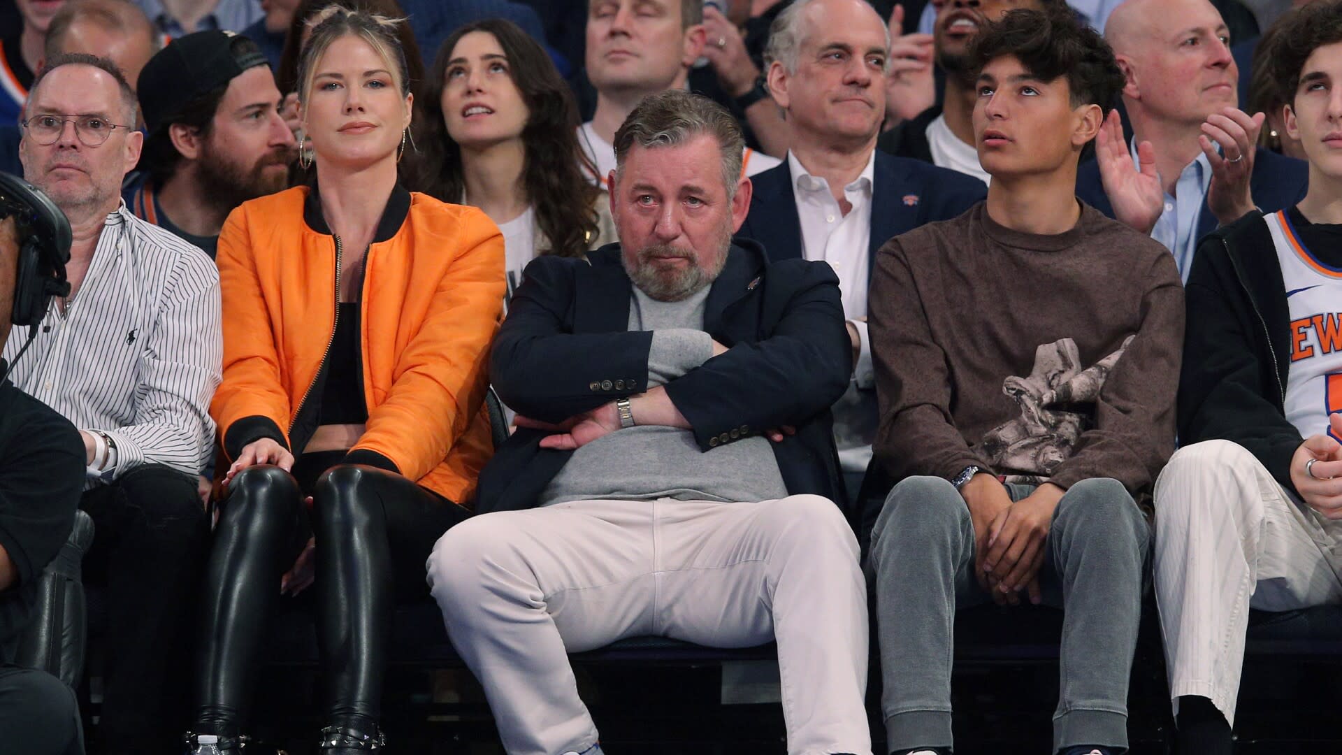 You are currently viewing Knicks owner James Dolan reportedly sends letter saying he will vote against league’s budget