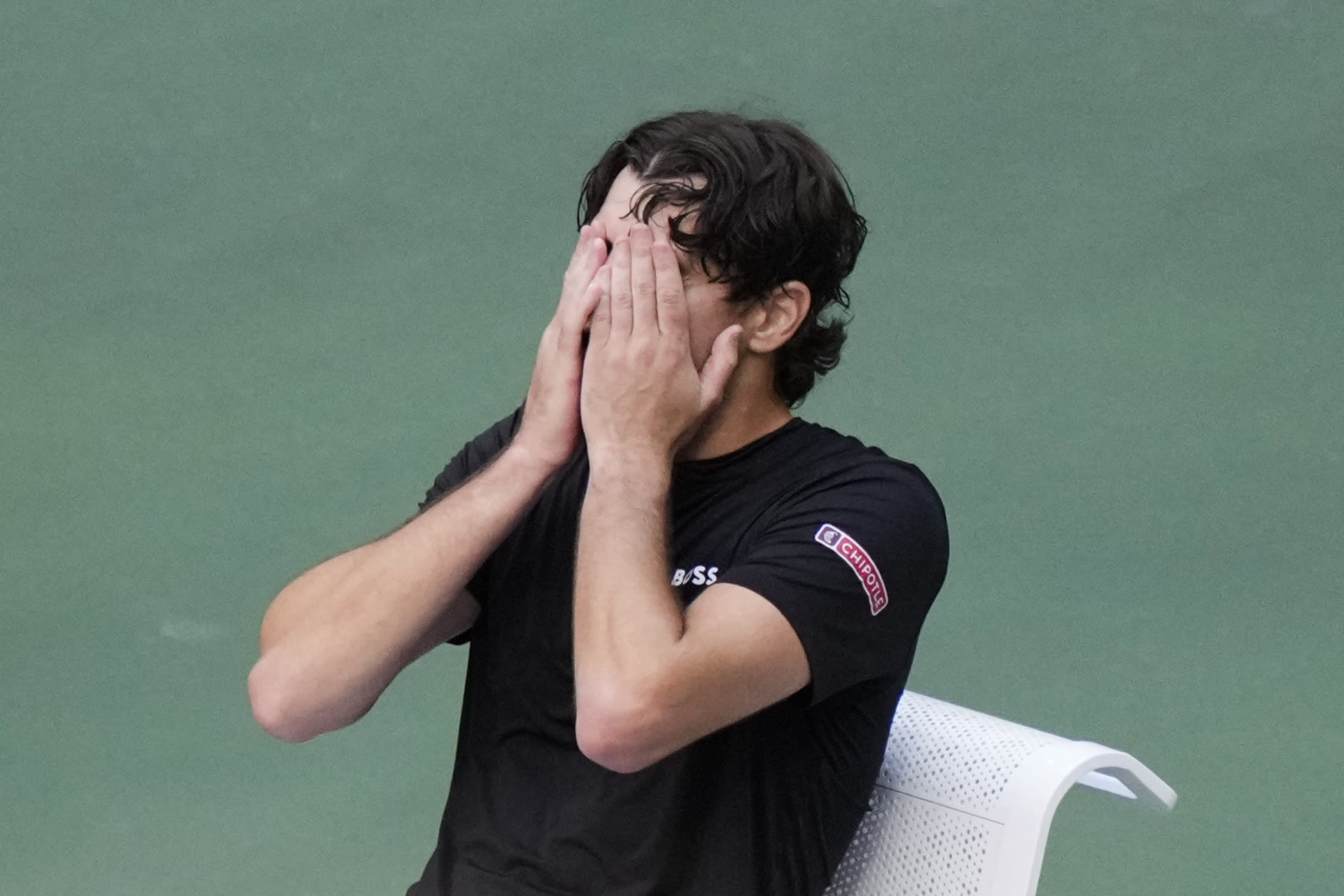 You are currently viewing Taylor Fritz’s loss to Italy’s Sinner in the US Open final extends Slam drought for American men