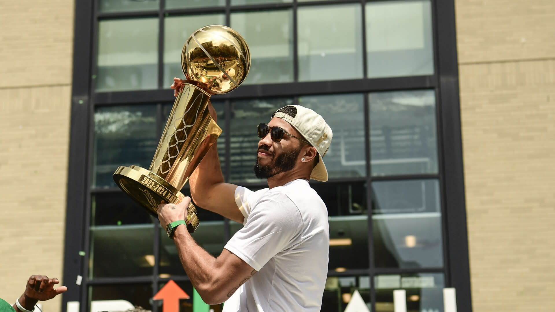 You are currently viewing Jayson Tatum says he knew Boston would win title once Minnesota knocked Denver out