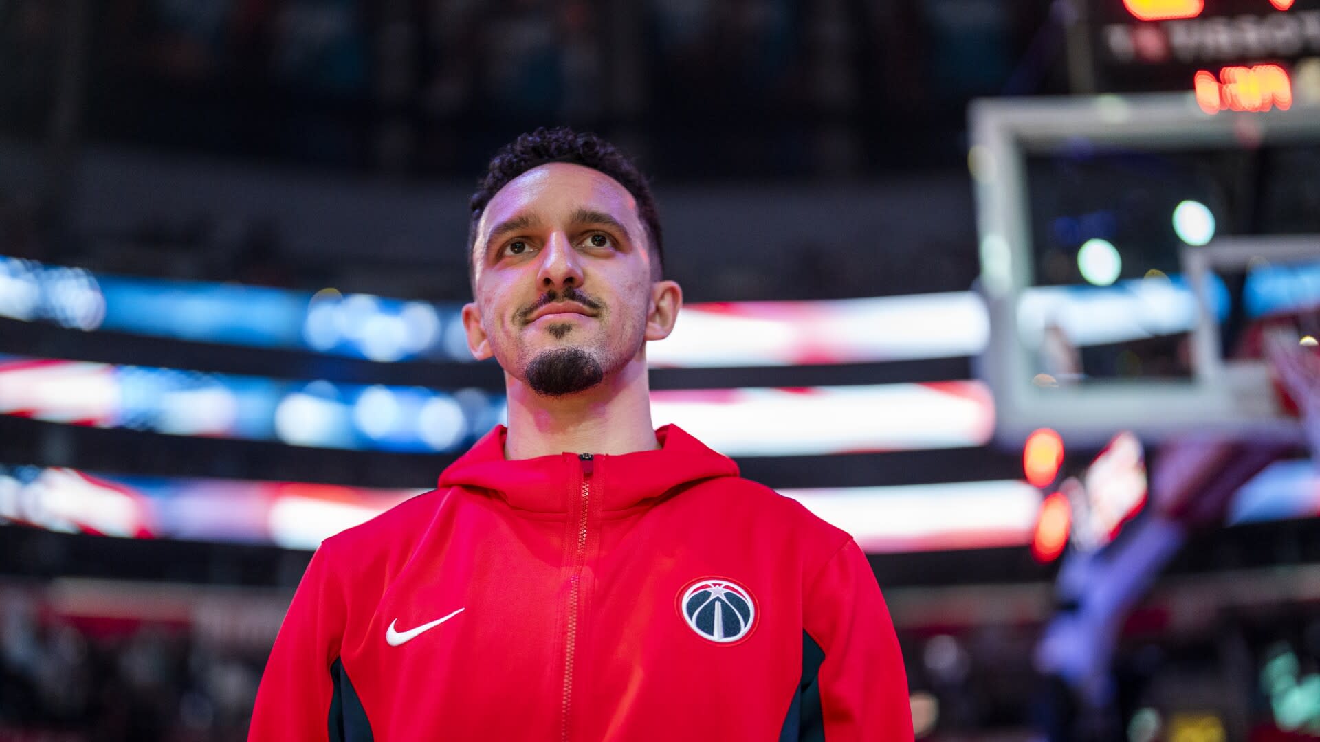 You are currently viewing Knicks reportedly add shooting, to sign guard Landry Shamet to round out roster