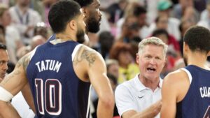 Read more about the article Kerr expects Celtics fans will be ‘all over’ him after Tatum benching