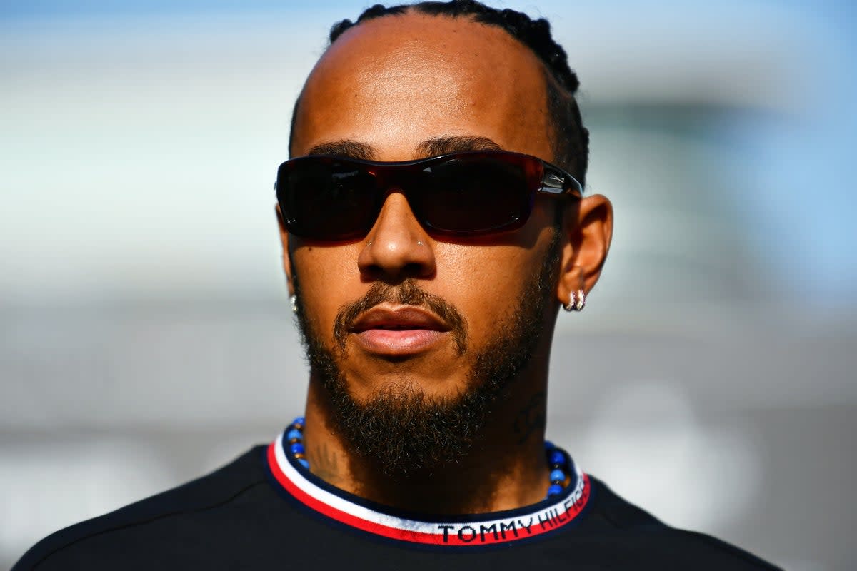 You are currently viewing Lewis Hamilton gives ‘honest’ opinion after Ferrari miss out on Adrian Newey