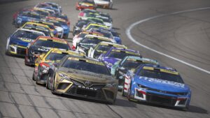 Read more about the article Weekend schedule, broadcast information for NASCAR Cup, Xfinity, Trucks at Kansas