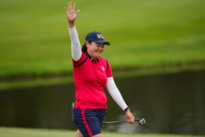 Read more about the article Watch: Allisen Corpuz tops a 3-wood but gets unbelievable result at Solheim Cup