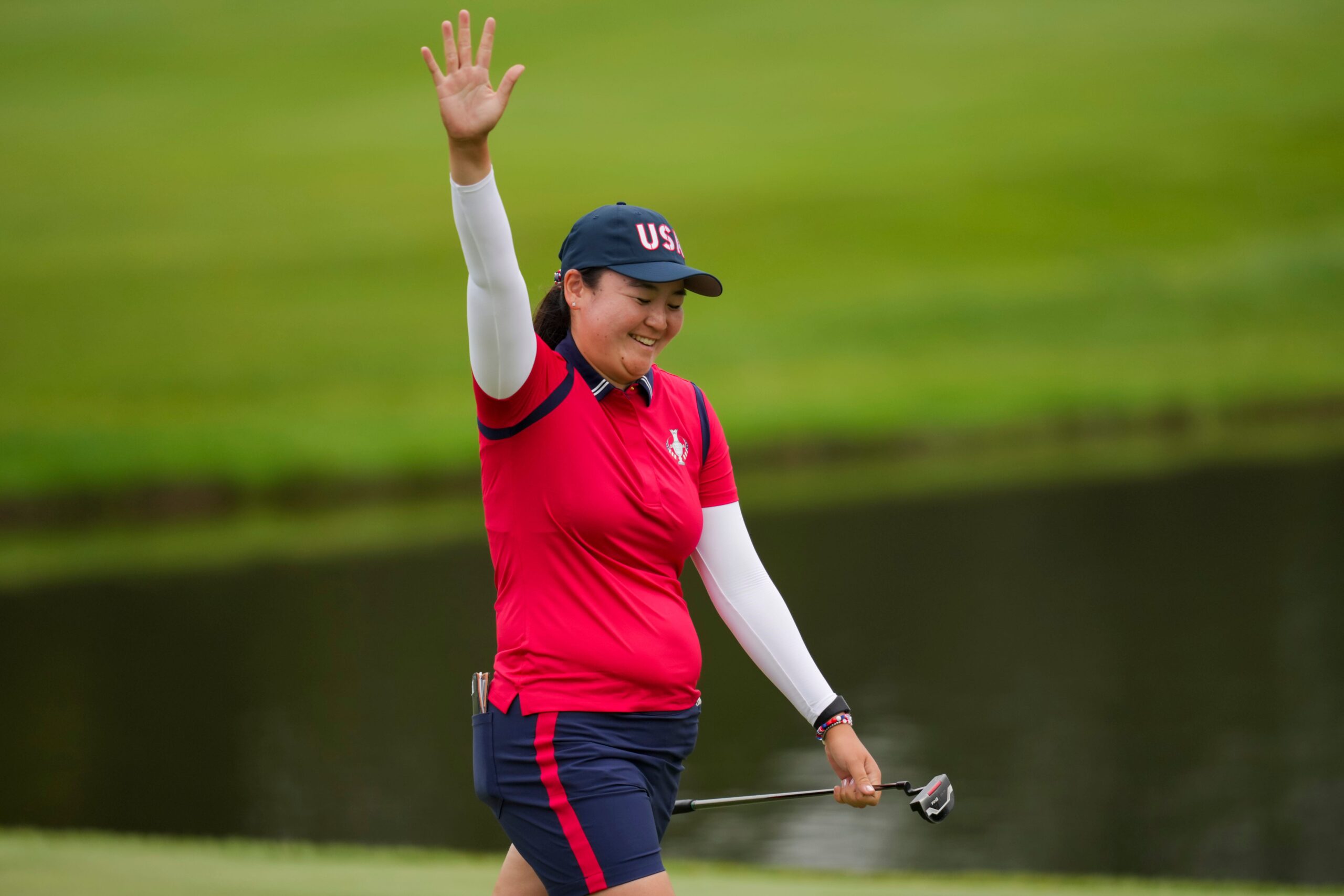 Read more about the article Watch: Allisen Corpuz tops a 3-wood but gets unbelievable result as she and Nelly Korda take lead with eagle in Solheim Cup