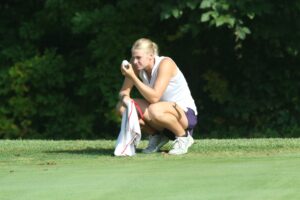 Read more about the article Moving on: Lexington, Ontario girls golf punch tickets to district tournament with strong sectional showing