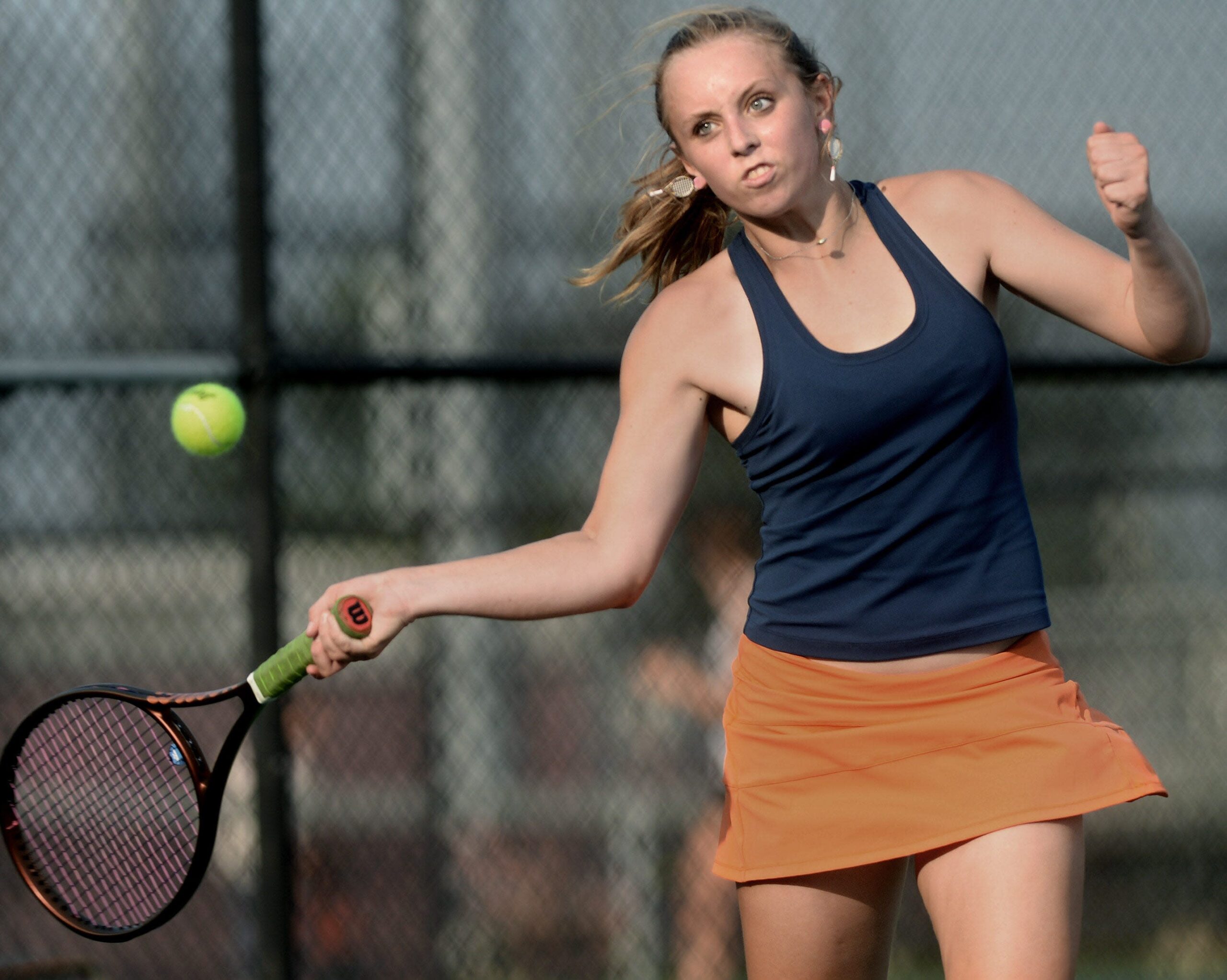 You are currently viewing How this Rochester senior plans to live up to high expectations this girls tennis season