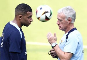 Read more about the article Didier Deschamps addresses Kylian Mbappé’s positioning