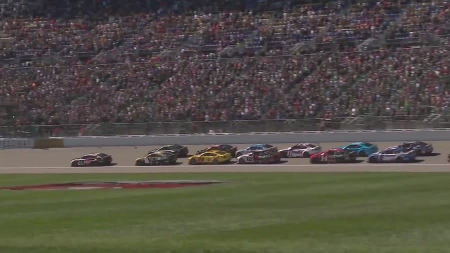 You are currently viewing NASCAR Cup Series Playoffs take place at the beloved Kansas Speedway