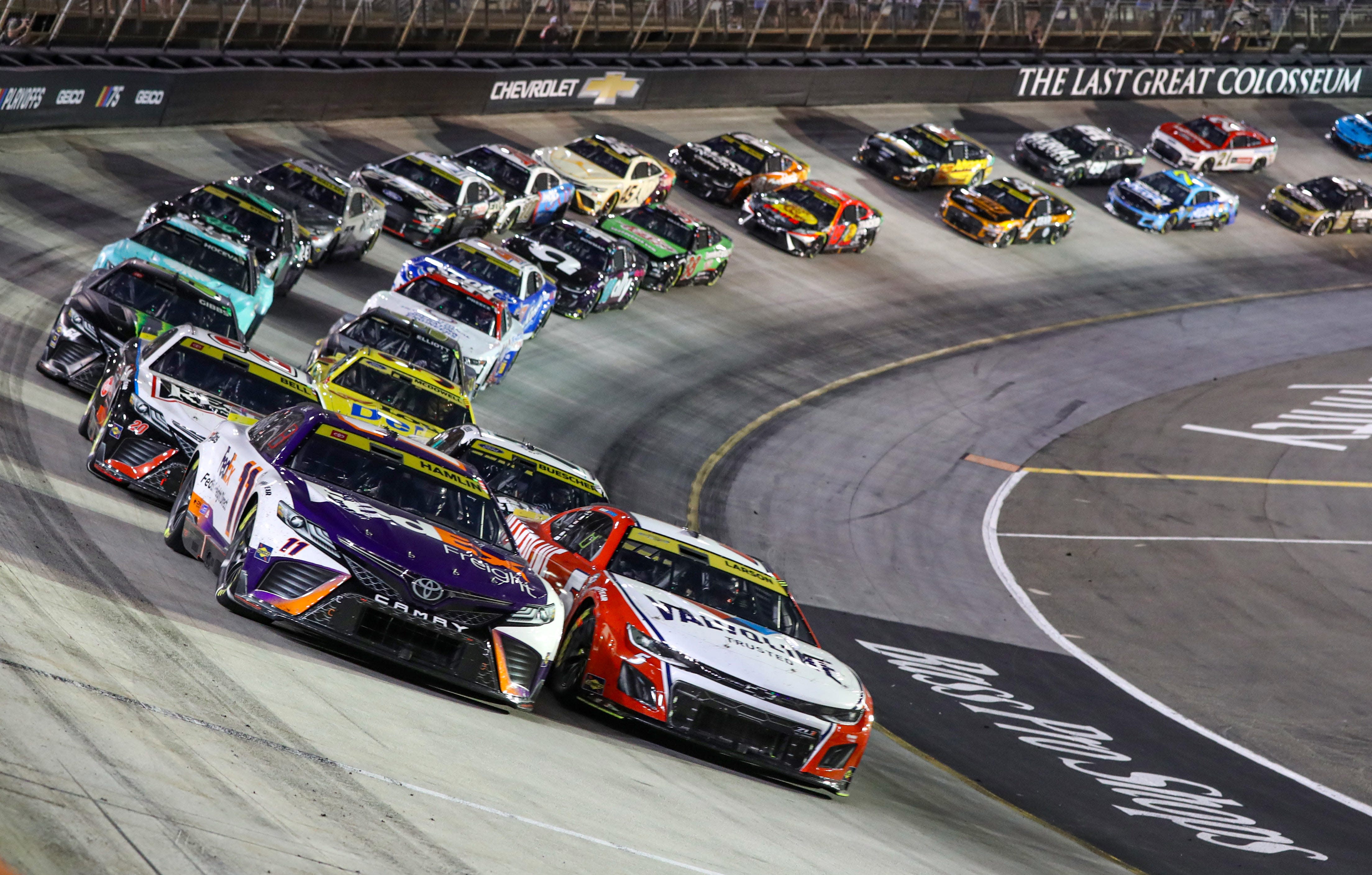 Read more about the article NASCAR Bristol full weekend track schedule, TV schedule for the Bass Pro Shops Night Race, other races