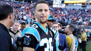 Read more about the article Panthers fan Steph travels to Las Vegas for team’s first win