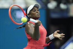 Read more about the article Gadecki beats Sloane Stephens and next faces second-seeded Collins in Guadalajara