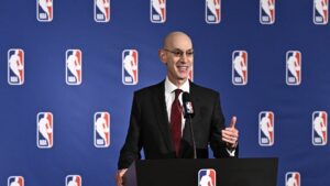 Read more about the article Adam Silver says league, owners ‘not quite ready’ to discuss expansion