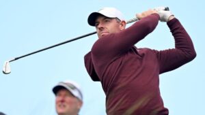 Read more about the article Late surge leaves McIlroy in the mix at Irish Open