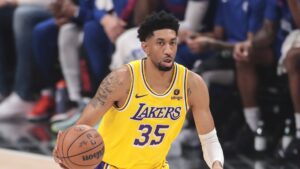 Read more about the article Lakers’ center Christian Wood to miss start of season after having knee scoped