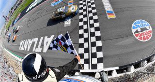 You are currently viewing Austin Hill wins wild Xfinity Series race at Atlanta for season sweep