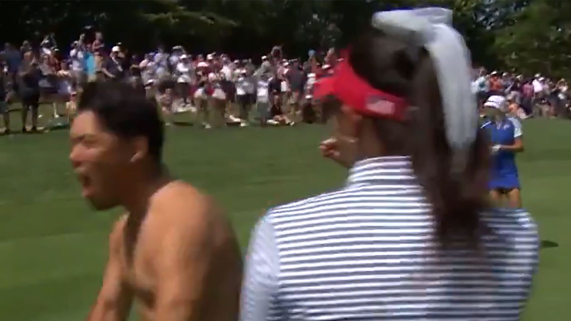 You are currently viewing Why caddies ripped off shirts and bibs in reaction to Alison Lee’s hole-out at Solheim Cup