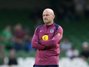 Read more about the article Lee Carsley’s England bow gets off to an awkward start 😳