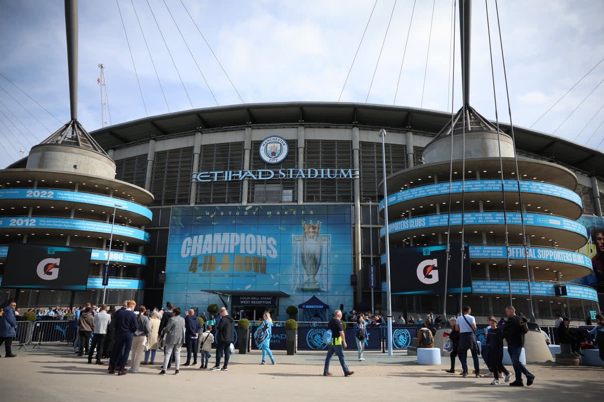 You are currently viewing Manchester City vs Brentford LIVE: Premier League team news and line-ups as Savinho and Grealish start