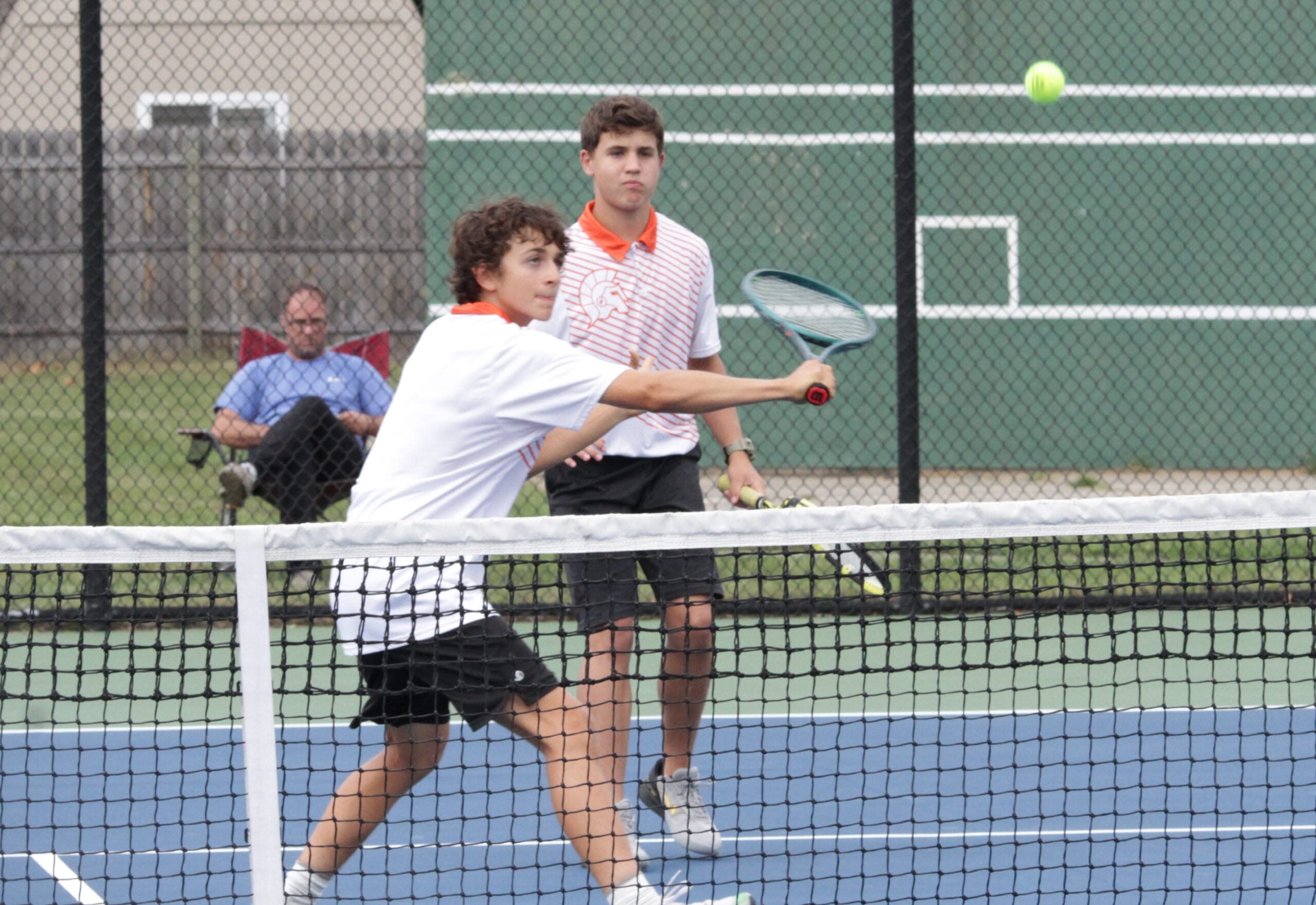 You are currently viewing Sturgis tennis ends regular season with win over Edwardsburg