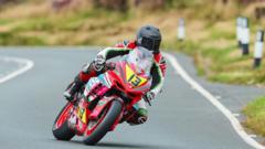 Read more about the article Rider dies after crash in Manx Grand Prix qualifying