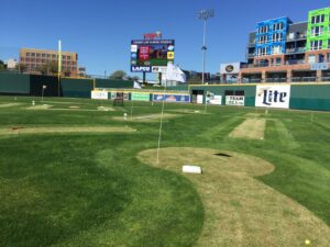 Read more about the article For a few days you can swing for holes-in-one at home of the Lansing Lugnuts