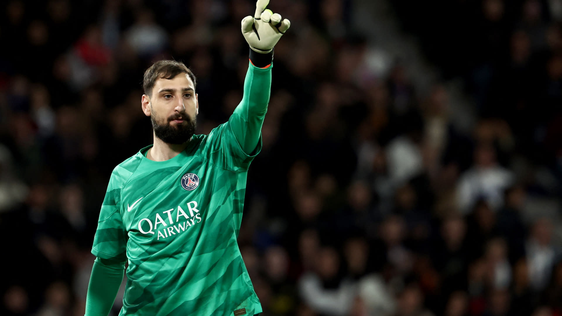 You are currently viewing PSG Shot-Stopper Joins Aston Villa, AC Milan Stars for Prestigious Goalkeeping Award