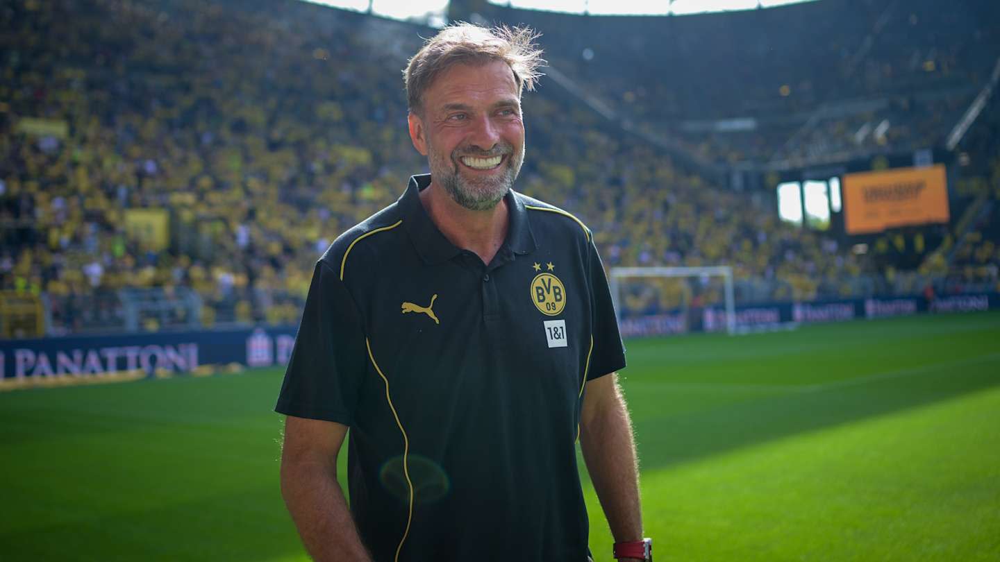 Read more about the article ‘Lifelong dream come true’ – Jurgen Klopp reacts to first game as manager since Liverpool exit