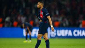 Read more about the article ‘Never Seen That’ – Ex-PSG Star Criticized for 2022 Demands of Barcelona, Manchester City Veterans