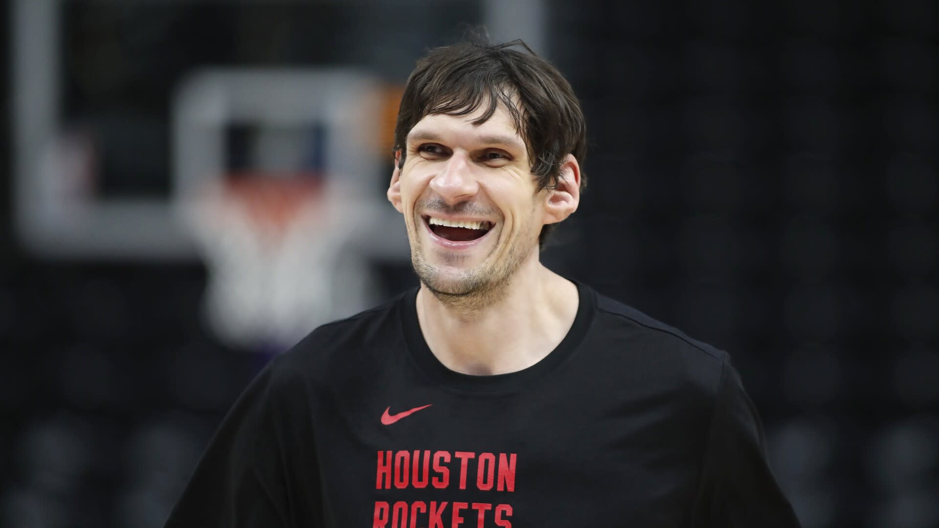 You are currently viewing After nine NBA seasons, fan favorite Boban Marjanovic signs to play in Turkey this season