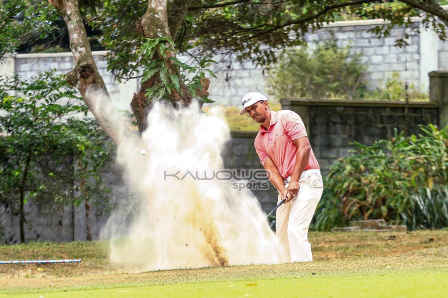 Read more about the article John Dayne Moore: Zambian pro wins 2024 Johnnie Walker Uganda Professional Open in Entebbe