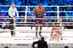 Read more about the article Daniel Dubois’ trainer ‘dares’ Oleksandr Usyk to rematch heavyweight and explains why second fight could be different