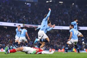 Read more about the article Unseen footage shows chaos erupting between Man City and Arsenal benches after late equaliser