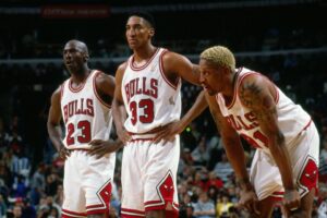 Read more about the article ‘We’ll take him’ – Michael Jordan wanted to team up with Celtics icon Larry Bird in blockbuster trade that would have shook NBA