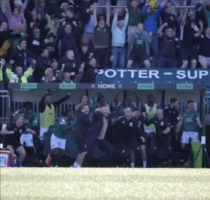 Read more about the article New footage shows Wayne Rooney’s incredible reaction after getting first Championship win with Plymouth