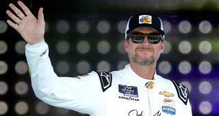 You are currently viewing Dale Earnhardt Jr. has no plans to race in Xfinity Series in 2025