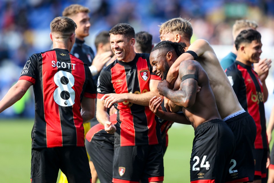 You are currently viewing Bournemouth vs Chelsea LIVE commentary: Cherries look to continue unbeaten start against Blues – kick-off time, team news and talkSPORT coverage