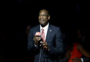 Read more about the article Dikembe Mutombo, NBA legend and Hall of Famer, dies of brain cancer at 58