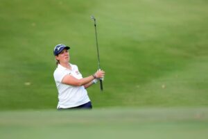 Read more about the article Buhai closes strong to take LPGA NW Arkansas Championship lead