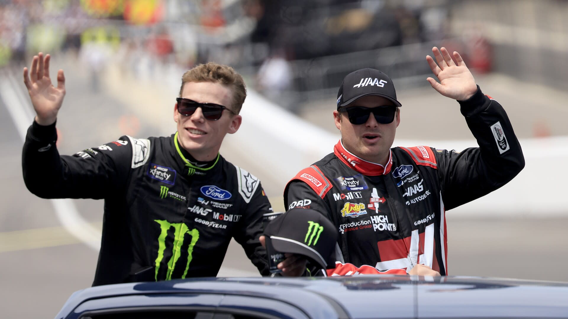 Read more about the article How to watch Saturday’s NASCAR Xfinity playoff race at Kansas