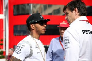 Read more about the article Lewis Hamilton reveals ‘terrifying’ moment after informing Toto Wolff about Ferrari switch