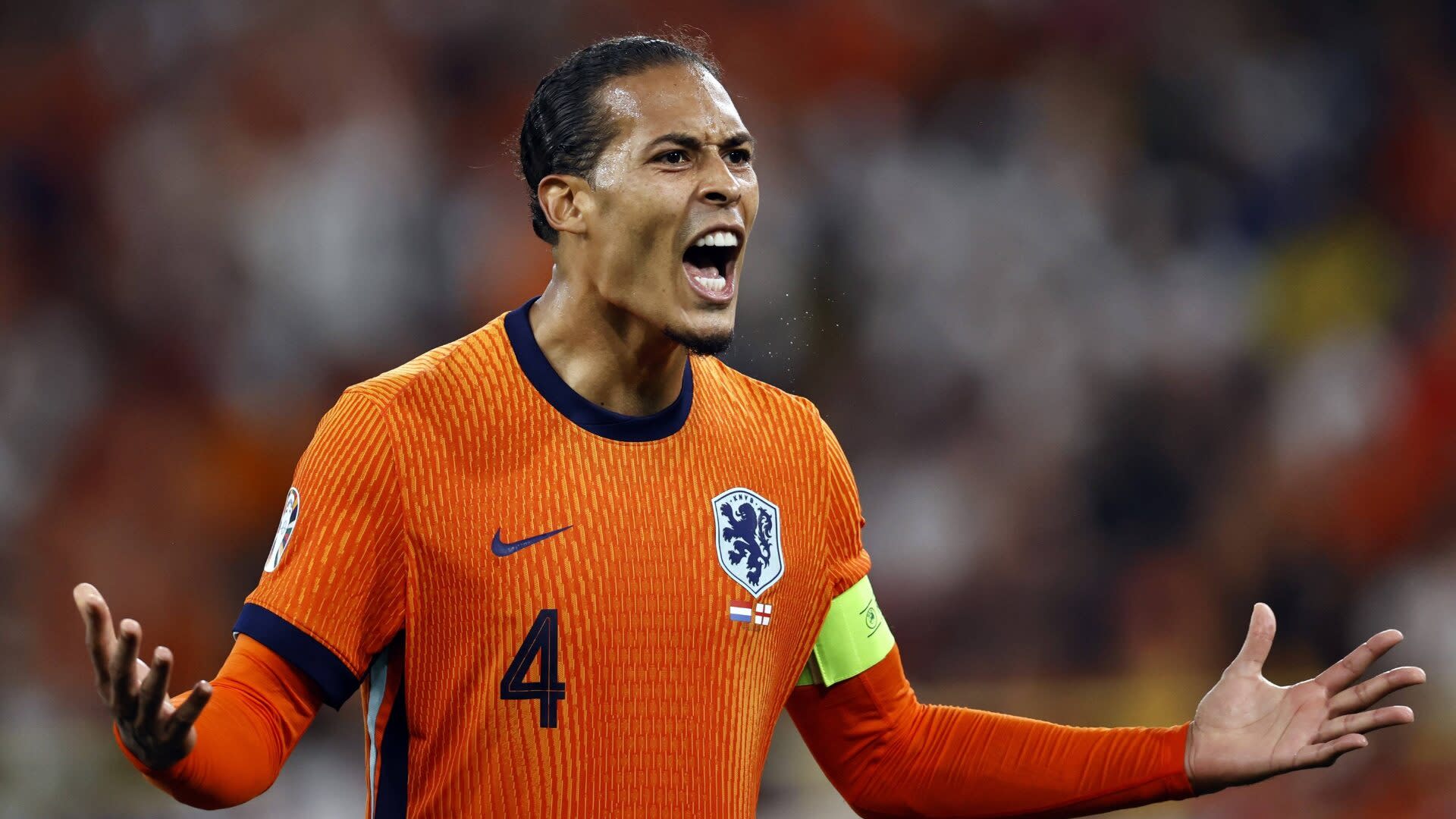 You are currently viewing Van Dijk CRITICISED for key moment in Netherlands win